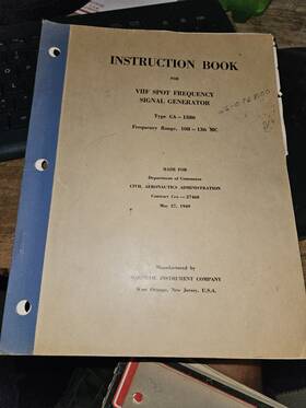 Civil Aeronautics Ca-1386 1949 Vhf Spot Frequency Signal Generator Type Instruction Book