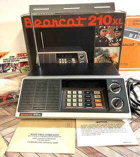 210xl Electra Vintage 1980 Bearcat Scanning Radio 18 Channel Original Box And Manual