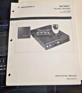 68p81045e70-a Motorola Mitrek Fm Radio Oem Instruction Manual 136-174 Mhz
