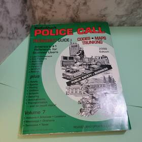 Radioshack 040293103781 Radio Shack Police Call Frequency Guide Book Volume 7 Year 2000